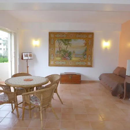 Le Palais Lumiere.2 Apartamento